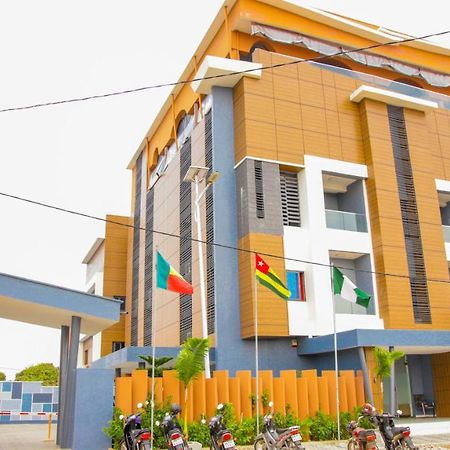 Hotel La Casa Cielo Cotonou Dış mekan fotoğraf