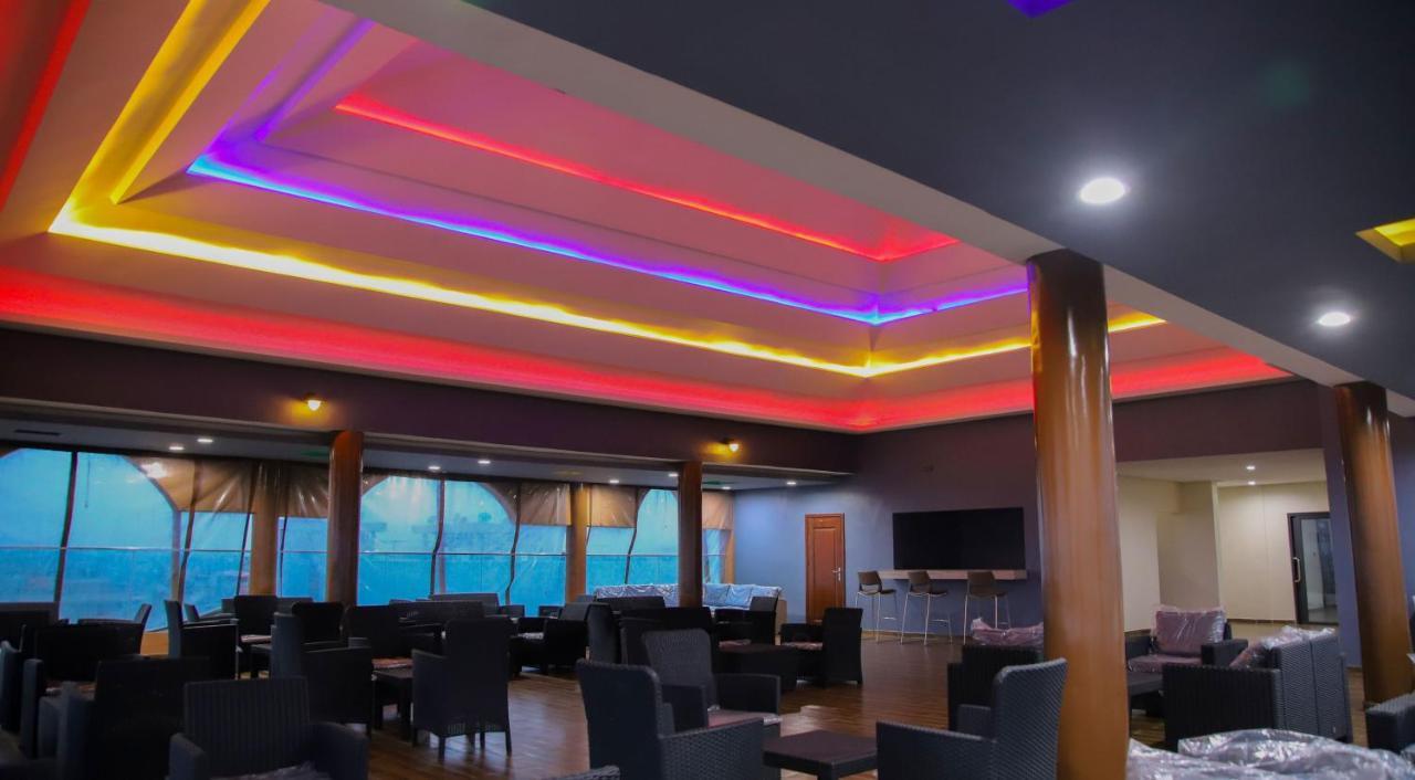 Hotel La Casa Cielo Cotonou Dış mekan fotoğraf