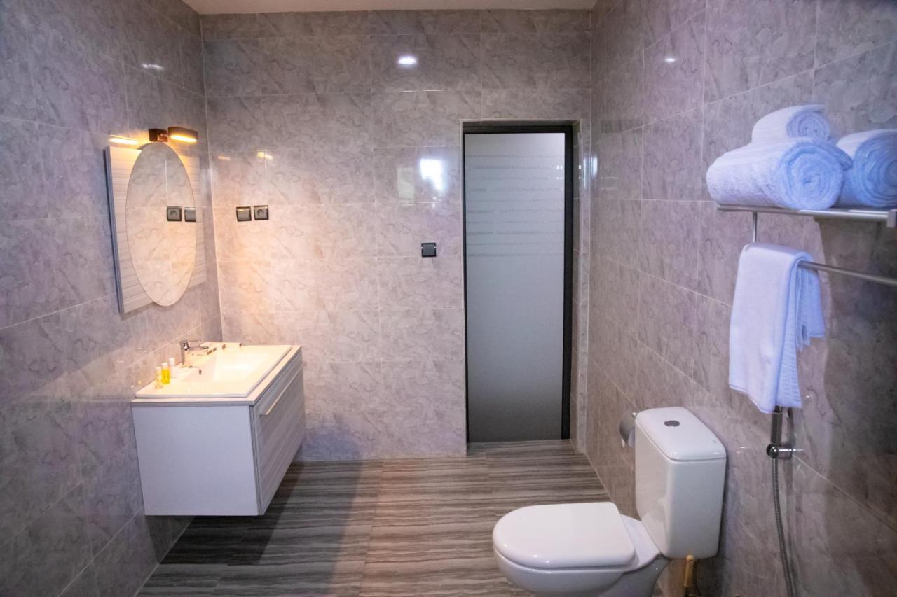 Hotel La Casa Cielo Cotonou Dış mekan fotoğraf