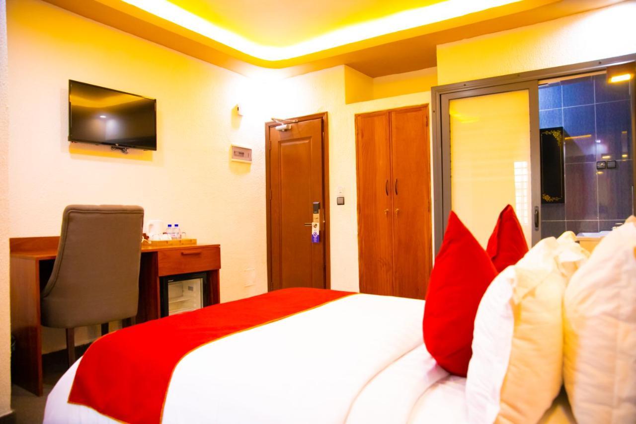 Hotel La Casa Cielo Cotonou Dış mekan fotoğraf