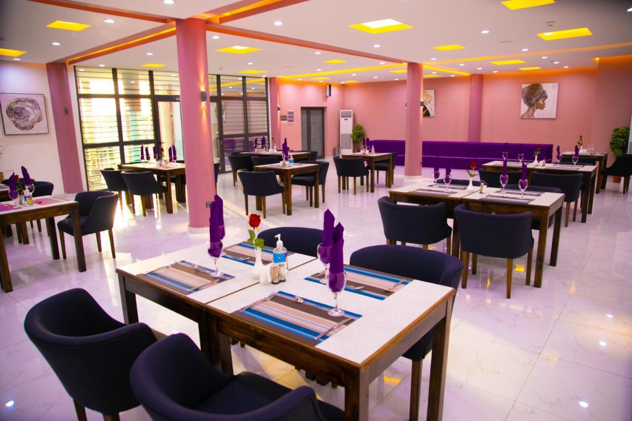 Hotel La Casa Cielo Cotonou Dış mekan fotoğraf