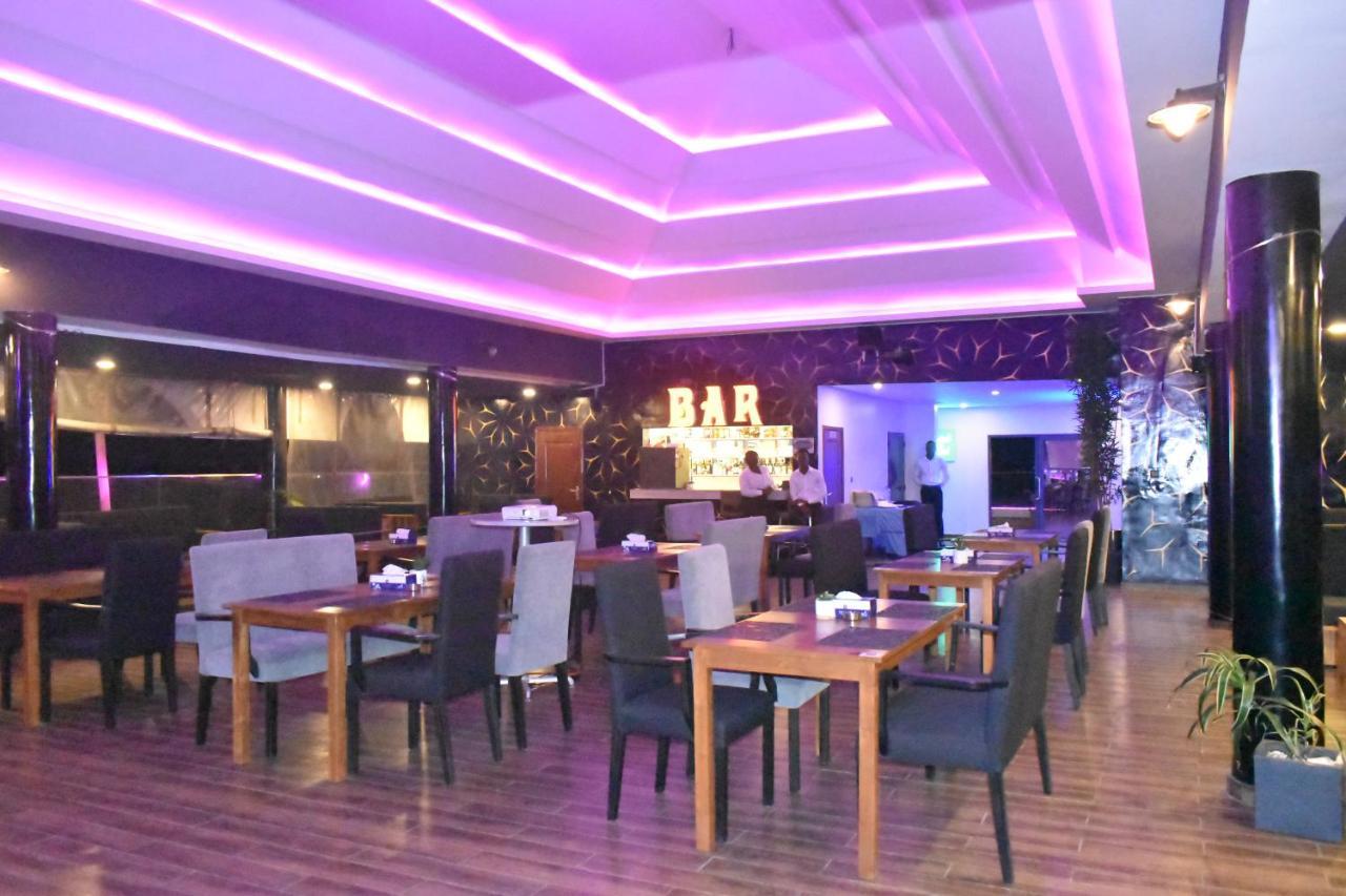Hotel La Casa Cielo Cotonou Dış mekan fotoğraf